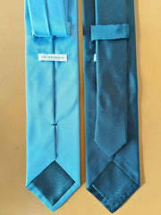 elegant blue tie xavier regin